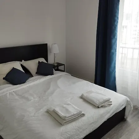 Apartment 92 M2 Avec Internet - Entree Autonome