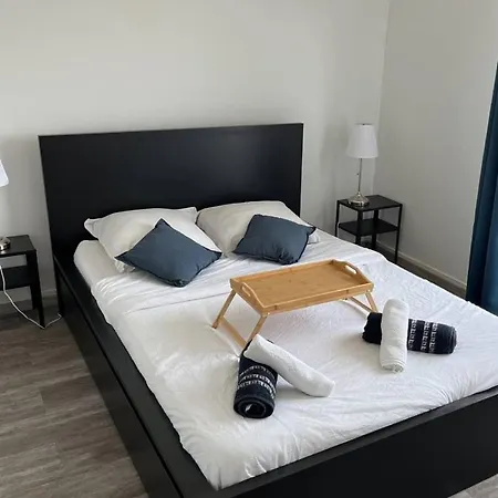 Apartment 92 M2 Avec Internet - Entree Autonome