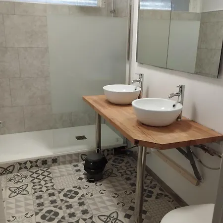 92 M2 Avec Internet - Entree Autonome